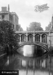 Bridge Of Sighs, St John's College c.1930, Cambridge
