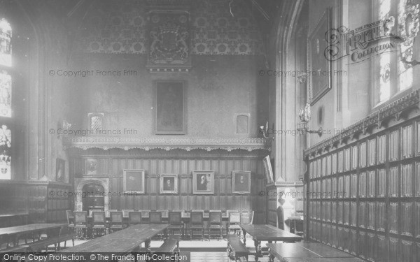 Photo of Cambridge, Christ's College Dining Room 1923