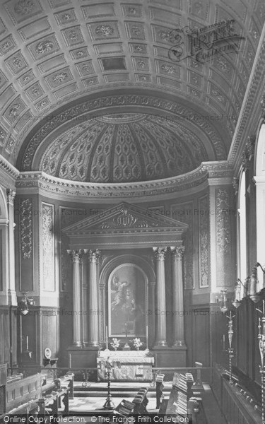 Photo of Cambridge, Clare College Chapel 1914