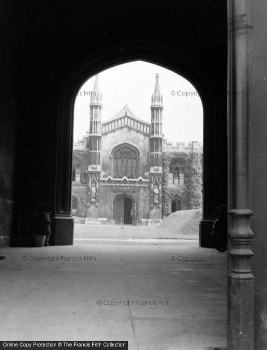Photo of Cambridge, Corpus Christi College c.1954