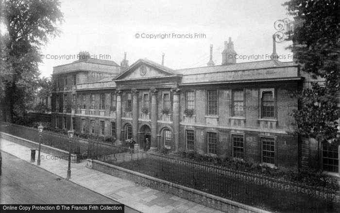Photo of Cambridge, Emmanuel College 1908