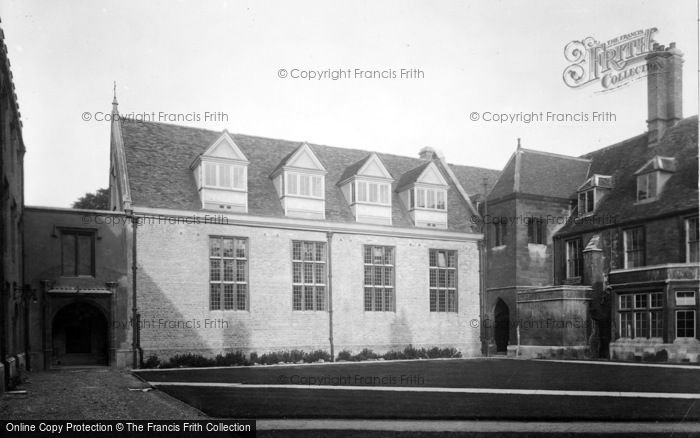 Photo of Cambridge, Emmanuel College 1931