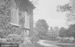 Emmanuel College, The Garden 1914, Cambridge