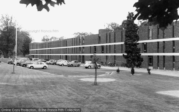 Photo of Cambridge, Fitzwilliam College c.1965