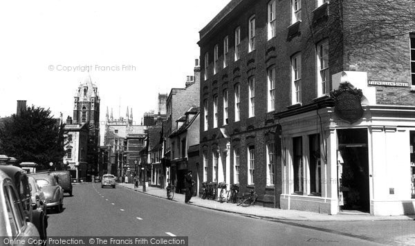 Photo of Cambridge, Fitzwilliam Hall c.1960