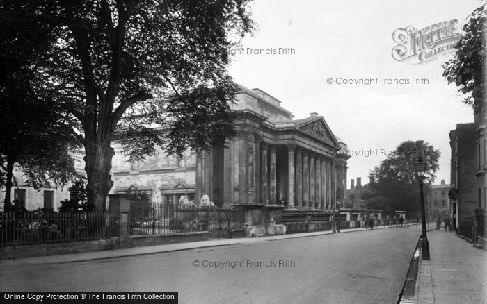 Photo of Cambridge, Fitzwilliam Museum 1923