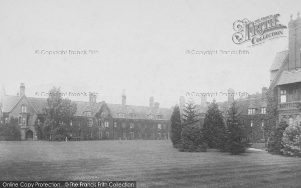 Photo of Cambridge, Girton College, Emily Davis Court 1908