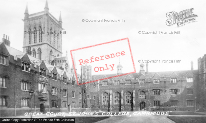 Photo of Cambridge, Great Court, St John's College c.1930