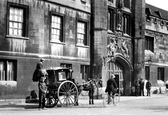 Hansom Cab Outside Christ's College 1908, Cambridge