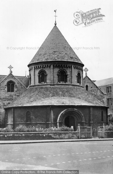 Photo of Cambridge, Holy Sepulchre Church c.1955
