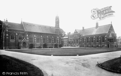 Leys School 1923, Cambridge