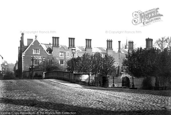 Photo of Cambridge, Magdalene College 1890