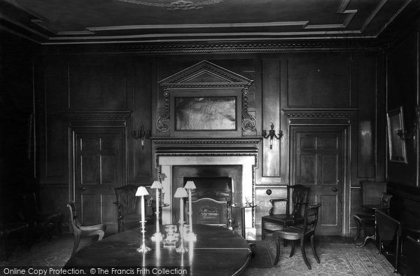 Photo of Cambridge, Magdalene College Combination Room 1931