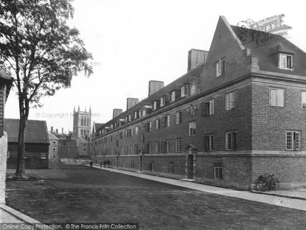Photo of Cambridge, Magdalene College, New Buildings 1933