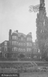 Newnham College 1931, Cambridge