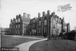 Newnham College, Miss Gladstone's Part 1890, Cambridge