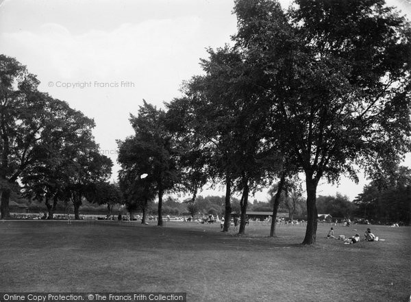 Photo of Cambridge, Newnham College Recreation Ground 1938