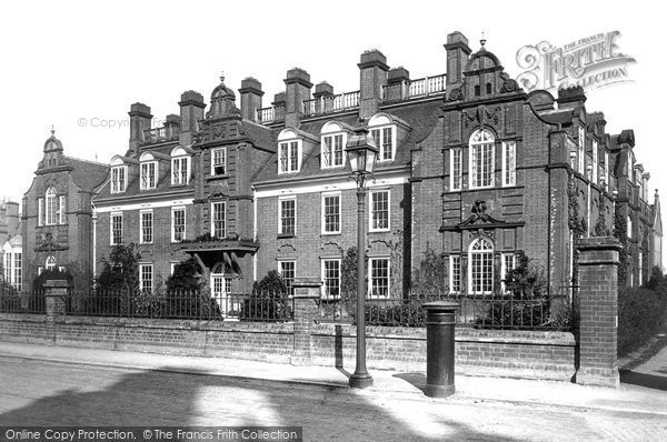 Photo of Cambridge, Newnham College, Sedgewick Hall 1890
