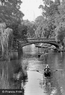 On The Cam 1908, Cambridge