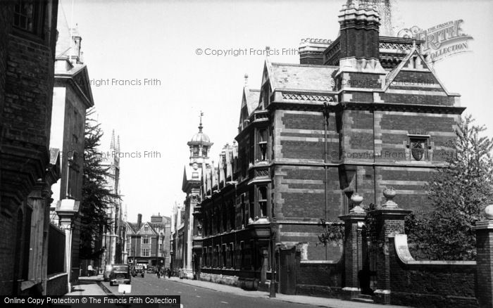 Photo of Cambridge, Pembroke College c.1960