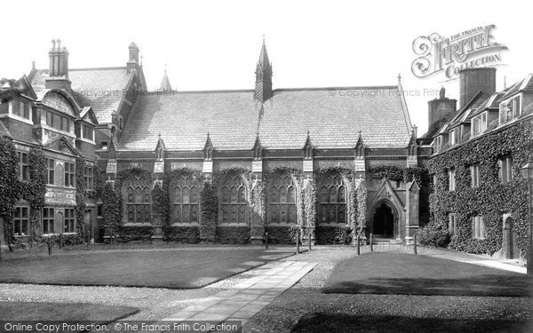 Photo of Cambridge, Pembroke College, Ivy Court 1908