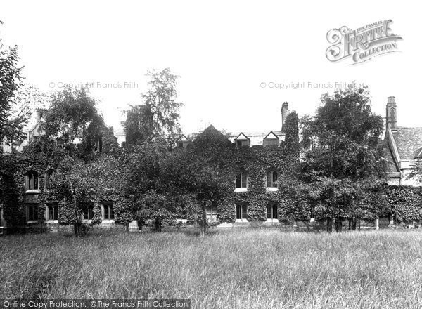 Photo of Cambridge, Peterhouse Park  1925