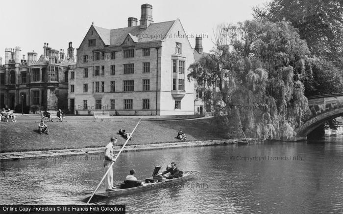 Photo of Cambridge, Punting By King's College, Kennedy's Buildings 1929