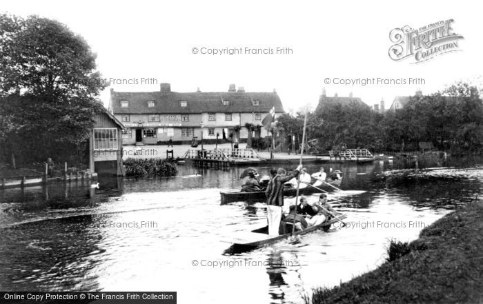 Photo of Cambridge, Punting By The Green Dragon Ferry 1909