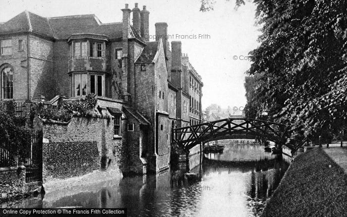 Photo of Cambridge, Queens' College And Bridge c.1920
