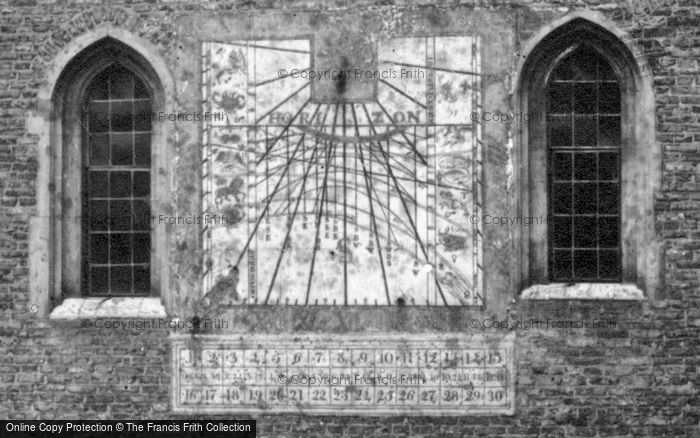 Photo of Cambridge, Queens' College, Moondial c.1860