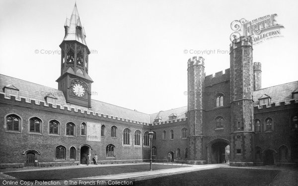 Photo of Cambridge, Queens' College, Old Court 1890