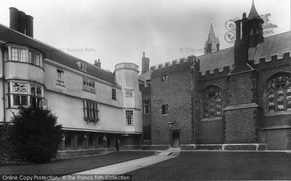 Photo of Cambridge, Queens' College, President's Lodge 1909