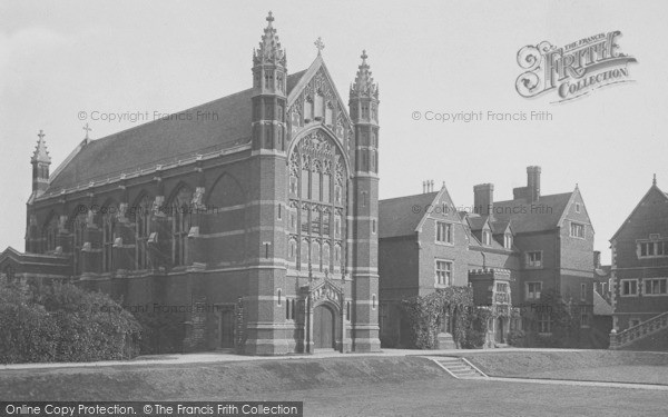 Photo of Cambridge, Selwyn College Chapel And Masters House 1911