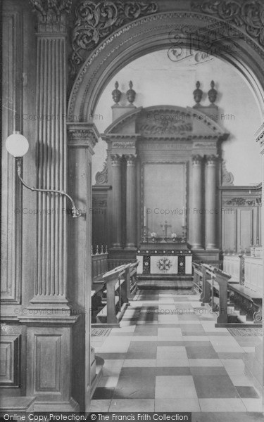 Photo of Cambridge, St Catharine's College Chapel 1914
