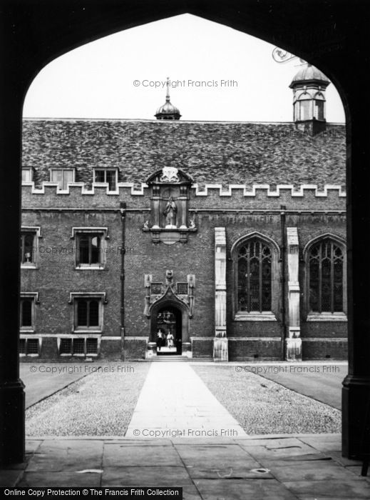 Photo of Cambridge, St John's College 1963