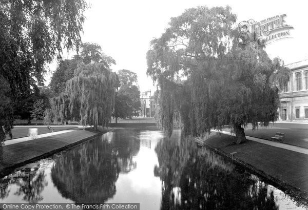 Photo of Cambridge, St John's College New Building From Trinity 1931