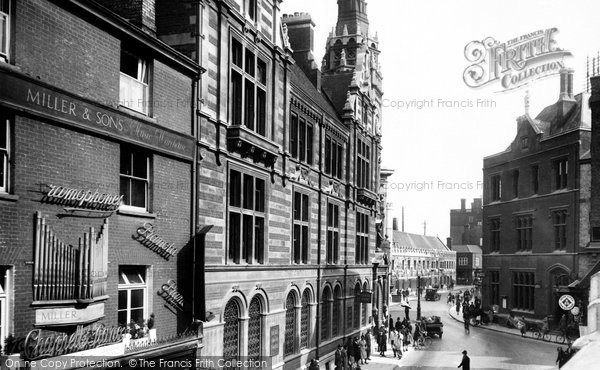 Photo of Cambridge, The Bank And Post Office 1931