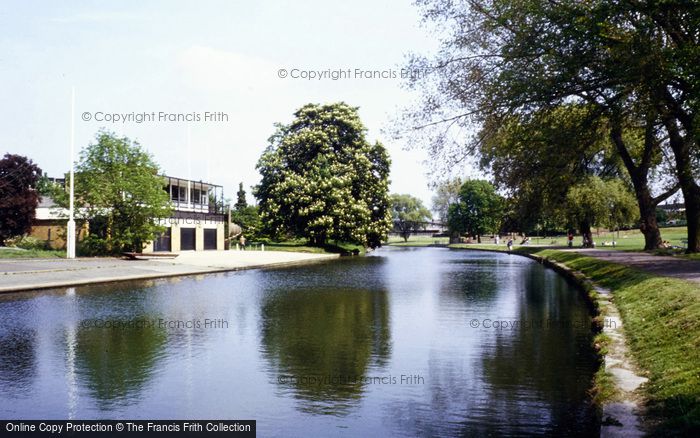 Photo of Cambridge, The Cam, Boathouses 1981