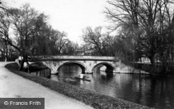 Trinity College Bridge 1890, Cambridge