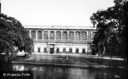 Trinity College Library 1925, Cambridge