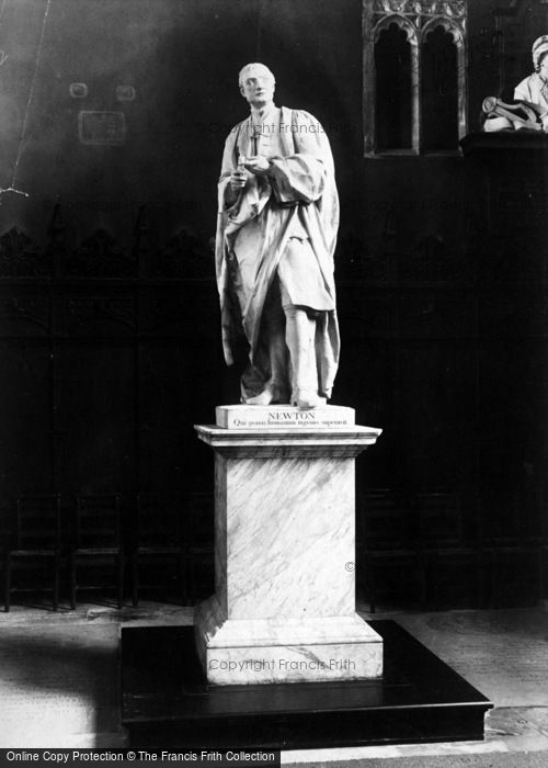 Photo of Cambridge, Trinity College, Newton Memorial 1909