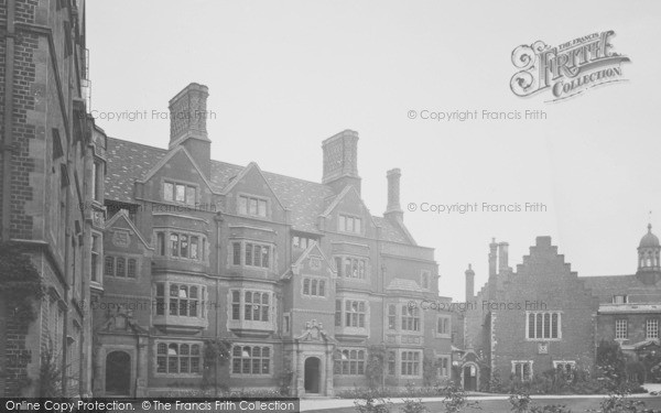 Photo of Cambridge, Trinity Hall New Building 1931