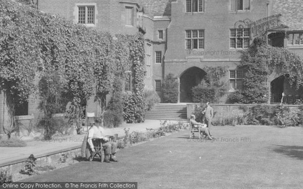 Photo of Cambridge, Westcott House, The Gardens 1938