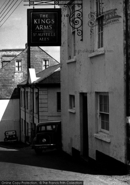 Photo of Camelford, The King's Arms Hotel 1952