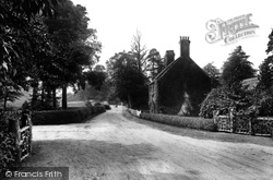 Village 1904, Canford Magna