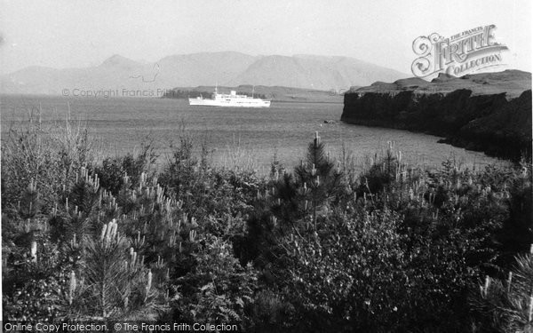 Photo of Canna, Meteor, With Sanday Behind 1960