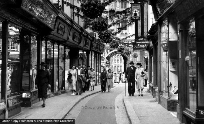 Photo of Canterbury, Mercery Lane, People c.1952