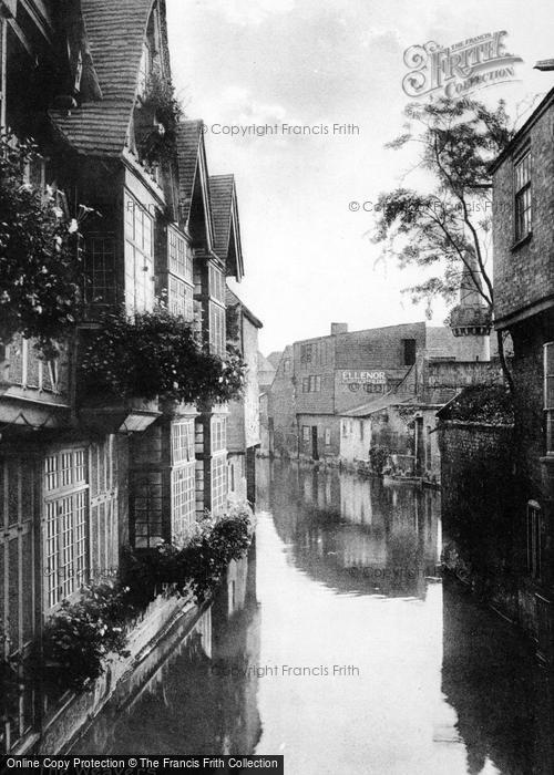 Photo of Canterbury, The Weavers' House c.1920