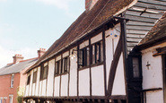 Canterbury, Tudor Cottages, All Saints Lane 2005