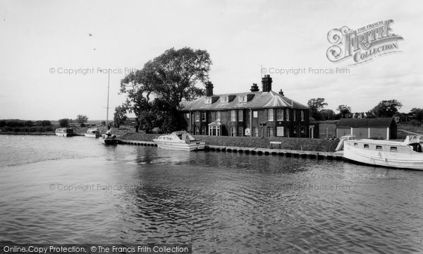 Photo of Cantley, Red House Hotel c.1965
